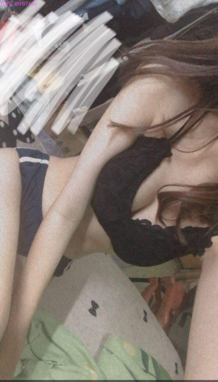 Cho vợ đi làm mẫu ảnh và cái kết nát lồn